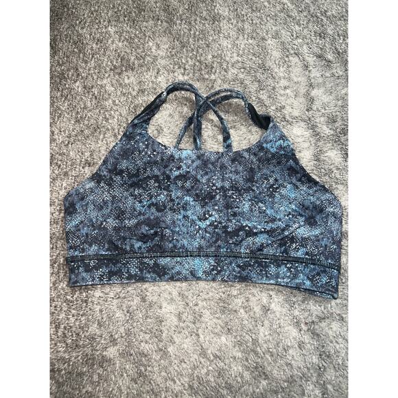 Lululemon Other - Lululemon Sports Bra Size 6